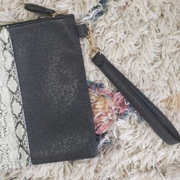 Faux Leather Snakskin Black Envelope Clutch Bag Purse Neutral Minimalist - Picture 2 of 7